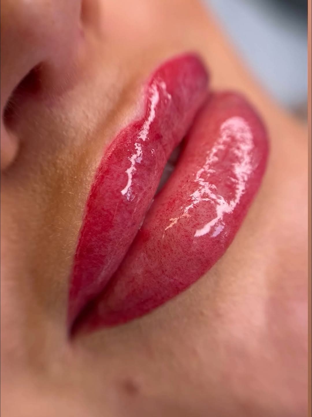 Makijaż permanentny ust